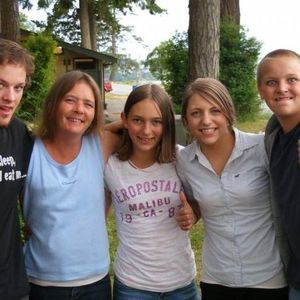 Meet your Posher, Noel